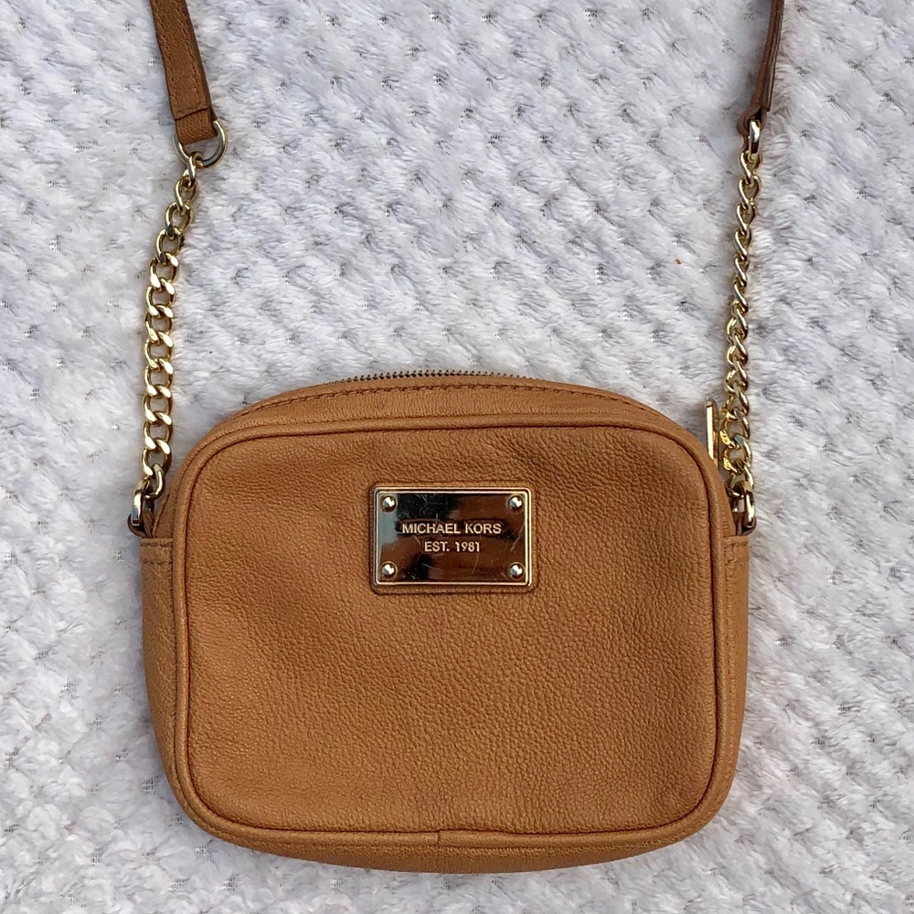 Michael Kors Tan Luggage Crossbody Purse
